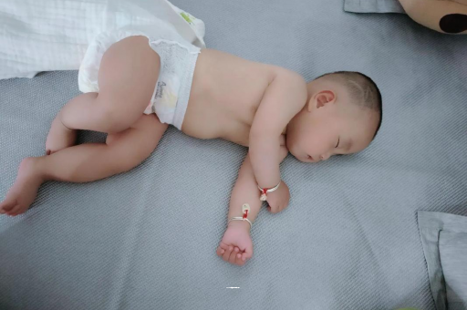 老河口怀孕多久肚子会胀气
